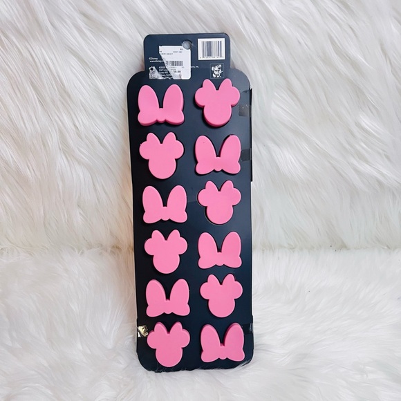 Minnie Mouse Ice Cube Set - Picture 2 of 2